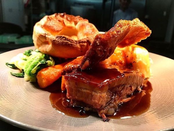 Best Roast Dinner Deals & Special Offers